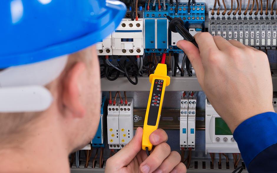 cherche électricien Suresnes